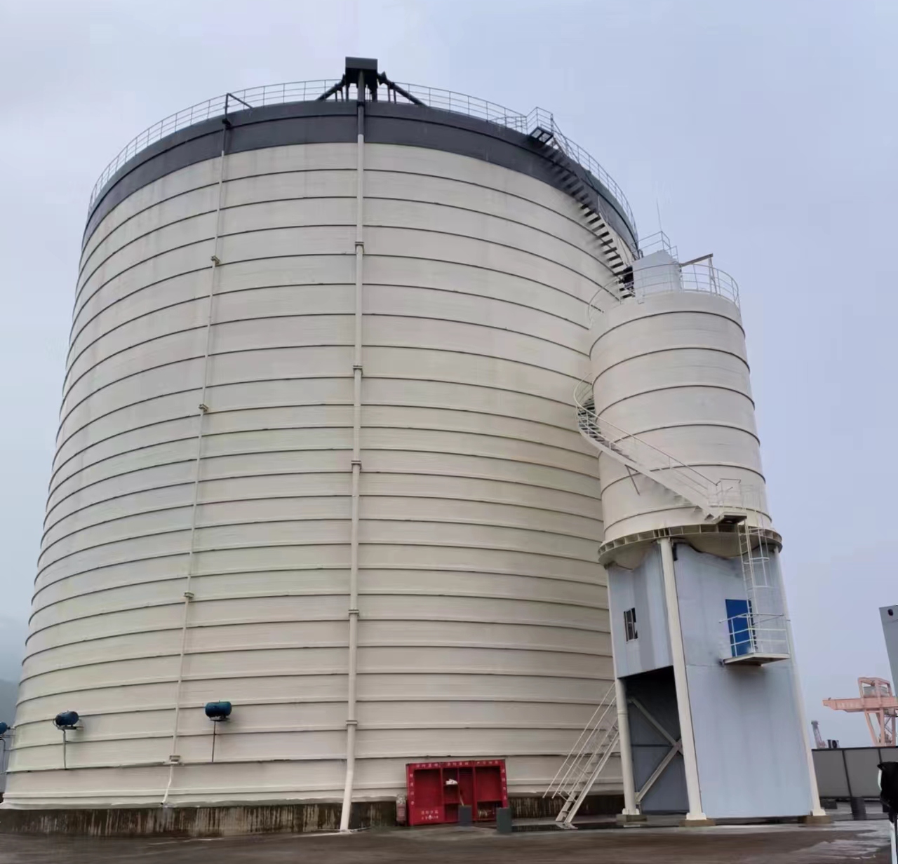 渭城10万吨水泥钢板库